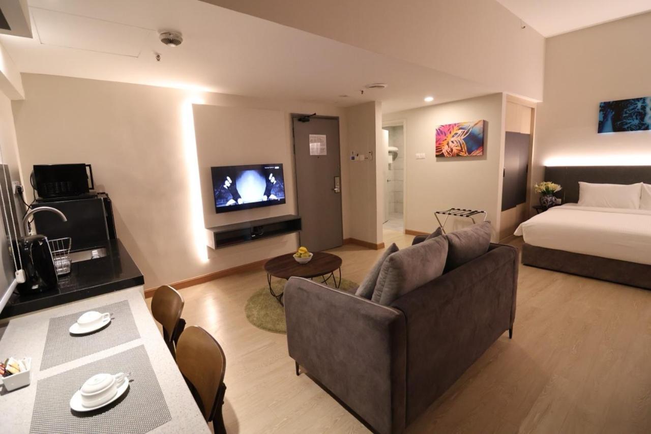 Crown Regency Serviced Suites Kuala Lumpur Exterior photo